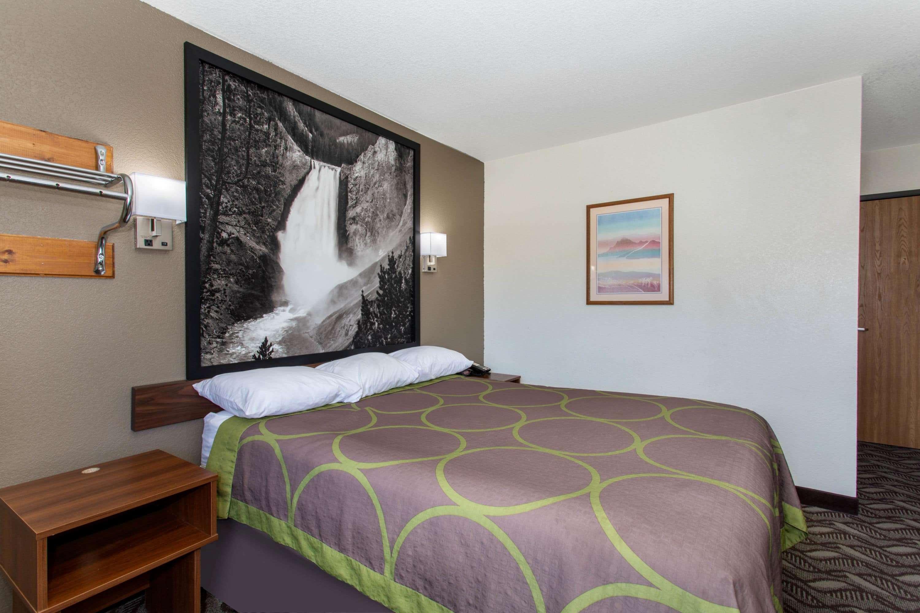 Super 8 By Wyndham Dubois Motel Bagian luar foto