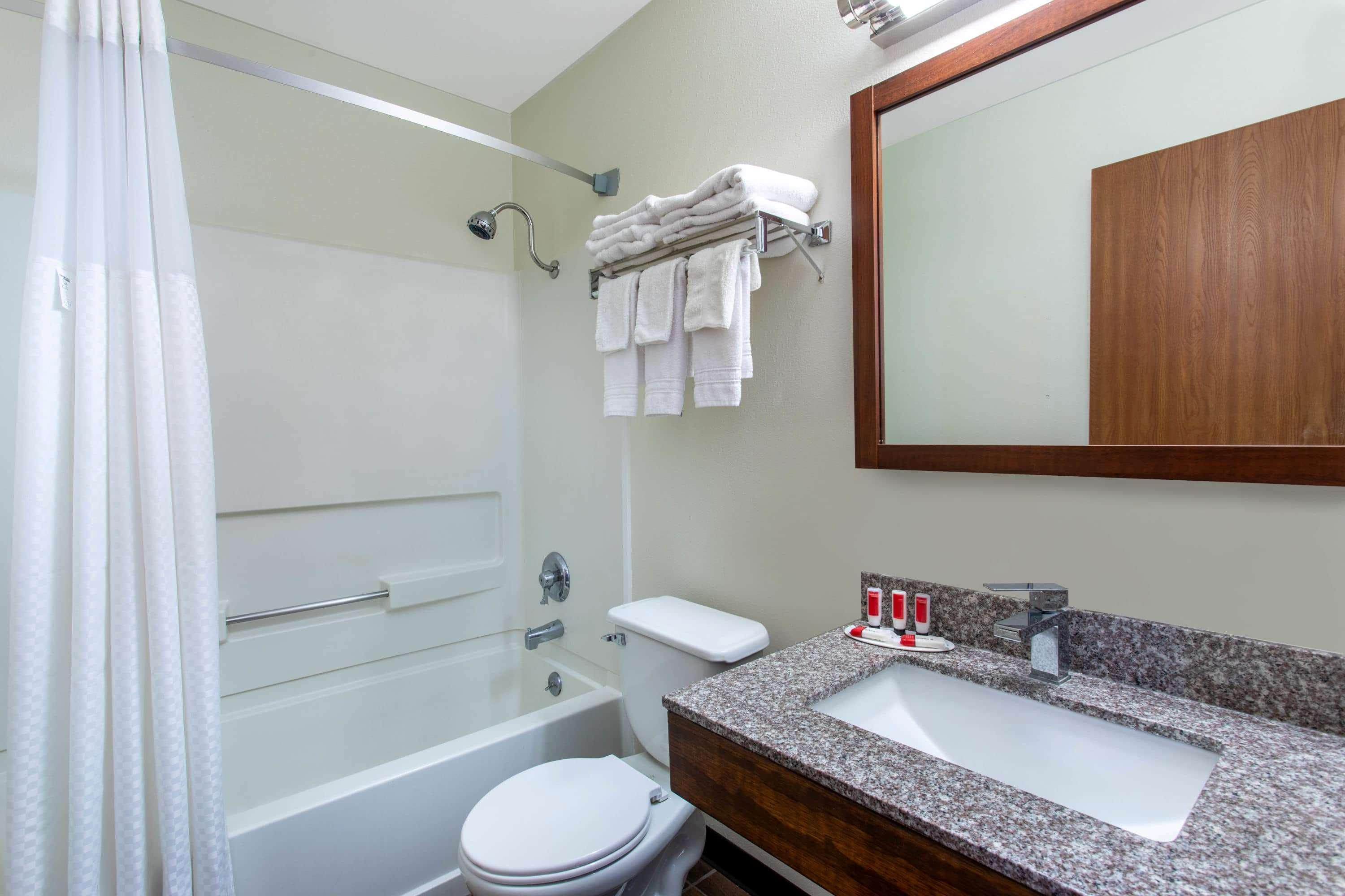 Super 8 By Wyndham Dubois Motel Bagian luar foto